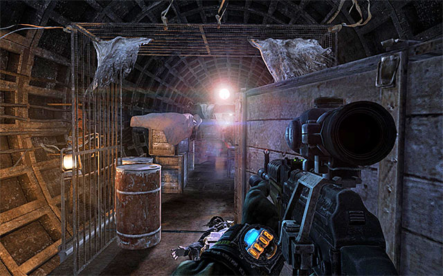 The assumptions of fights atop trains are similar to the ones in the beginning part of this level - Catch up with the train and find the Dark One | Chapter 22: The Chase - Chapter 22: The Chase - Metro: Last Light Game Guide