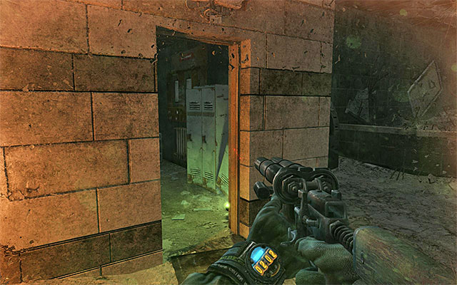 1 - Scale the bridge and find the crossing (1) | Chapter 24: Bridge - Chapter 24: Bridge - Metro: Last Light Game Guide