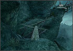 Walk through another wooden footbridge, and then through thick grass all the way to the top, to the nest - On Kong's Tracks - Walkthrough - Peter Jacksons King Kong - Game Guide and Walkthrough