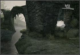 When you pass the catwalk, enter the cave (some body with ammunition lying there) or move on the edge - The Canyon - Walkthrough - Peter Jacksons King Kong - Game Guide and Walkthrough