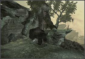 Walk ahead and start gates destruction, which means throwing away the pillar and destroying boards - The Skull Islanders - Walkthrough - Peter Jacksons King Kong - Game Guide and Walkthrough