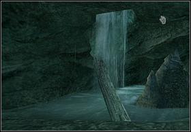 Run along with Ann and go against the stream to the bigger cave (you should remember it) - Chased by Kong - Walkthrough - Peter Jacksons King Kong - Game Guide and Walkthrough