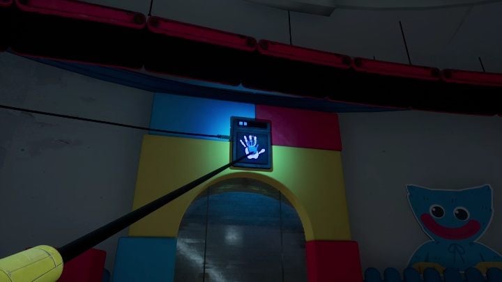 Time to go back to the room where you got the key - Poppy Playtime: Blue hand - walkthrough - Chapter 1 - Poppy Playtime Guide, Walkthrough