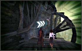 Jump from the pole to the crack and slide down - The Vale - Machinery Ground - The Vale - Prince of Persia - Game Guide and Walkthrough