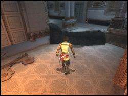 After avoiding the pitfall continue the run and dont stop, because floor is instable breaking down under your weight - The Ruined Palace - Walkthrough - Prince of Persia: The Two Thrones - Game Guide and Walkthrough