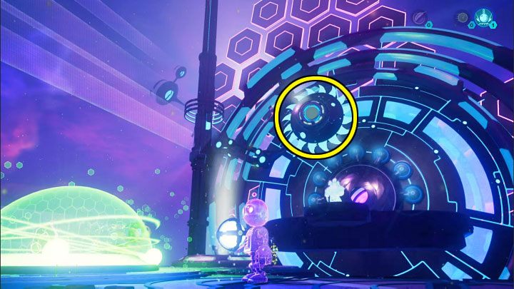 Remove the heavy sphere from the machine on the right (you can do this from a distance) and throw it at the fan marked on the picture, located directly in front of the meta-terminal - Ratchet & Clank Rift Apart: Repairing the anomaly and getting to the drill - walkthrough - Blizar Prime - Ratchet & Clank Rift Apart Guide
