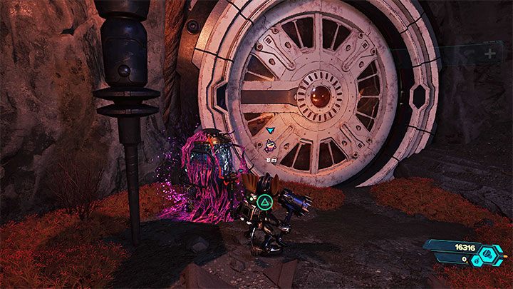 In the catacombs, you will come across a new infected console - this is optional - Ratchet & Clank Rift Apart: Reaching the anomalies in the catacombs - walkthrough - Savali - return - Ratchet & Clank Rift Apart Guide