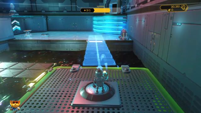 Setting up the bridge from the moving platform towards the starting location. - Ratchet & Clank: Deplanetizer - Walkthrough - Walkthrough - Ratchet and Clank Game Guide & Walkthrough
