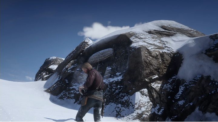 The object is located on the very top, but it is enough to go there on horseback and write down the location of the Carving - Red Dead Redemption 2: Rock carvings - where to find all of them? Maps - Red Dead Redemption 2: Dinosaur bones and Rock Carvings - Red Dead Redemption 2 Guide