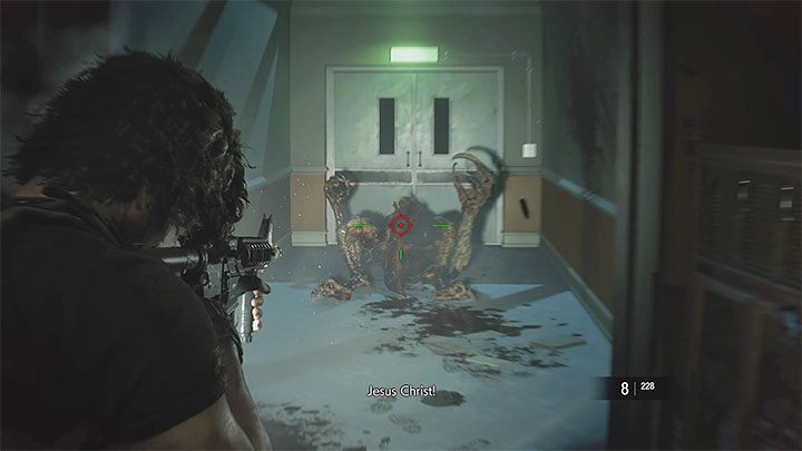 When Carlos tries to leave the Staff Room, the Hunter Beta monster will appear for the first time - Resident Evil 3: Hospital - Carlos walkthrough - Story walkthrough - Resident Evil 3 Guide