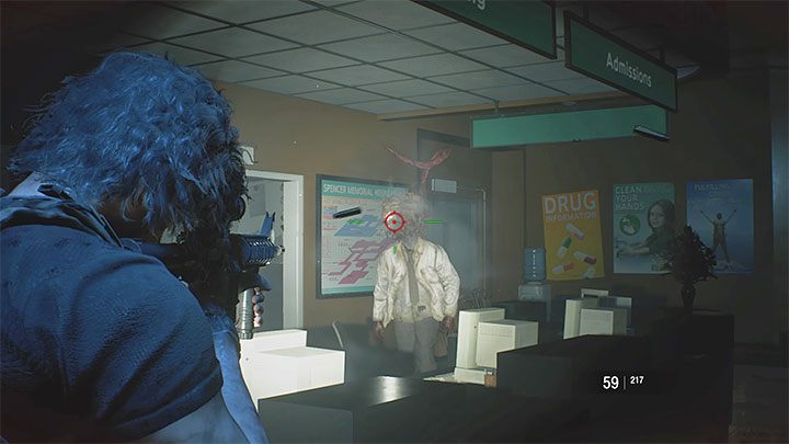 In the final phase of the battle, some zombies with parasites on their heads will also start to appear in the lobby - Resident Evil 3: Hospital - Carlos walkthrough - Story walkthrough - Resident Evil 3 Guide