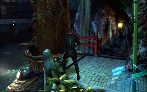 A bit further youll find a large monument - Chapter 3 - The Battle With The Tank | Jakes campaign - Jakes campaign - Resident Evil 6 Game Guide