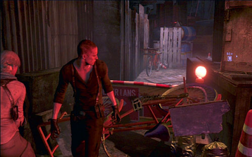 Go forwards, jumping over obstacles along your way - Chapter 4 - Dark Alleys | Jakes campaign - Jakes campaign - Resident Evil 6 Game Guide