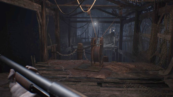 Use the crank on the mechanism to activate the bridge - Resident Evil 7: Testing area and boat house walktrough - Resident Evil VII Walkthrough - Resident Evil 7 Guide, Walkthrough