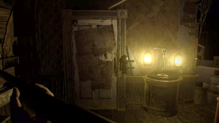 Once you finally defeat her (shes rather durable, so the fight may take a while), pick up the lantern - Resident Evil 7: Greenhouse walktrough - Resident Evil VII Walkthrough - Resident Evil 7 Guide, Walkthrough