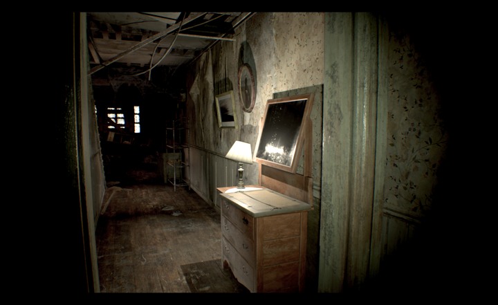 The mirror - look at it and then turn quickly - Resident Evil 7 Beginning Hour: Ending - finding the murder victims, Dirty Coin - Beginning Hour (demo version walkthrough) - Resident Evil 7 Guide, Walkthrough