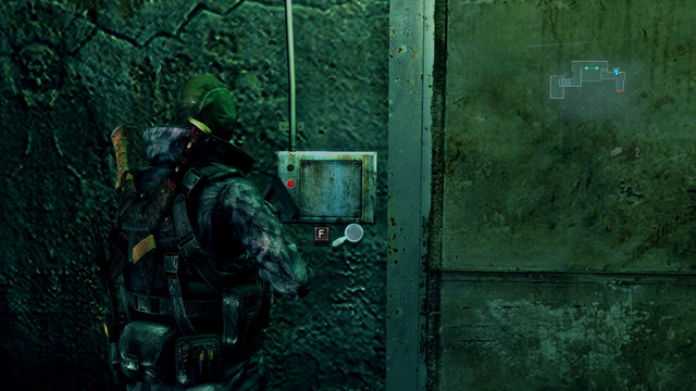 Next to one of it, there is a box at which you should look carefully - Secrets Uncovered - part I - Episode 5 - Resident Evil: Revelations - Game Guide and Walkthrough