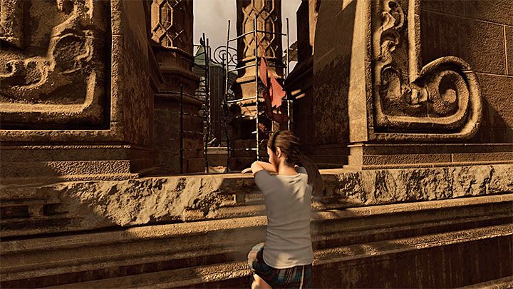 You want to reach a gutter - Climbing to the top of the Castle in Croft Manor - Brave Adventurer - Croft Manor - Shadow of the Tomb Raider Game Guide