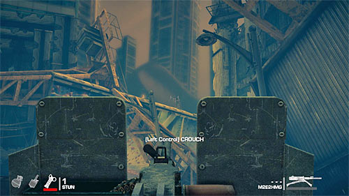 Start shooting at distant enemies only after securing nearest area - Chapter VI - The Pit - p. 1 - Game Walkthrough - Spec Ops: The Line - Game Guide and Walkthrough