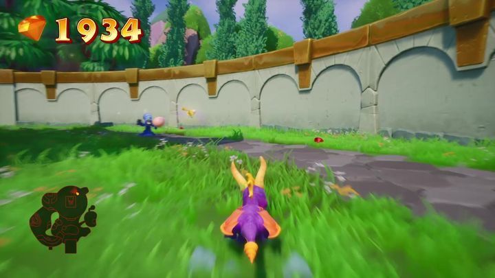 There is a thief running around the building where Sgt - Eggs - Secrets and mysteries - Spyro Reignited Trilogy Guide