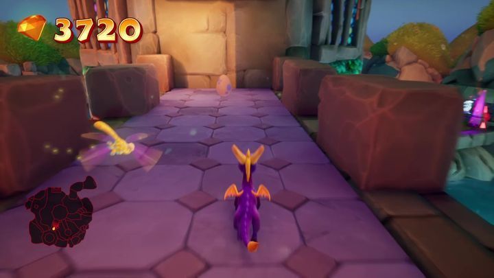 Jump from the same platform on which you have found the previous egg to another ledge - Eggs - Secrets and mysteries - Spyro Reignited Trilogy Guide