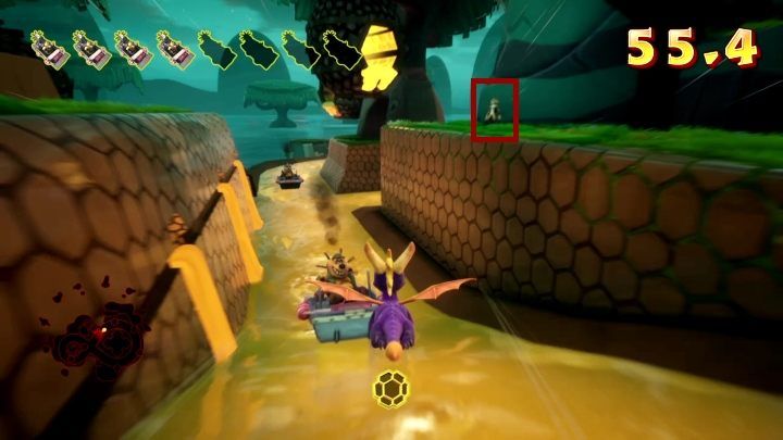 Just like the previous Time Attack games, this is an extremely easy level - Honey Speedway | Spyro: Year of the Dragon Walkthrough - Evening Lake - Spyro Reignited Trilogy Guide