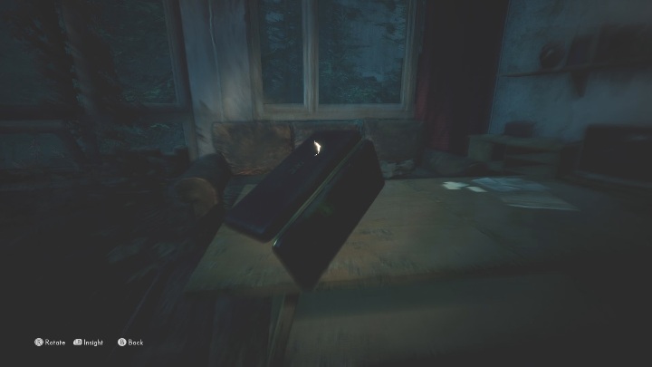 Examine the pen case lying on the desk - The Medium: Echoes - list - Secrets and Collectibles - The Medium Guide