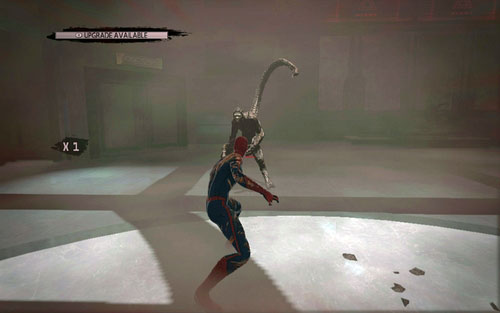 The enemy has a few types of attacks, but the tactic for defeating him is rather easy - Chapter 06 - Smythe Strikes Back - p. 2 - Walkthrough - The Amazing Spider-Man - Game Guide and Walkthrough