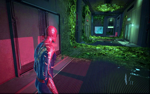 Following the elevator activated by Gwen, you will reach a corridor with a few robots - Chapter 06 - Smythe Strikes Back - p. 2 - Collectibles inside buildings - The Amazing Spider-Man - Game Guide and Walkthrough