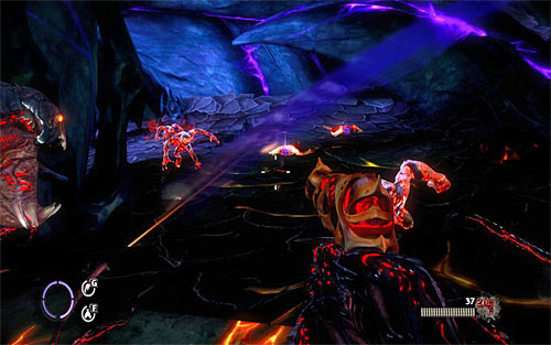 Darklings will soon join the fight, but they can be easily killed - same as their counterparts from the previous fights with bosses - Heart Of Darkness - Walkthrough - The Darkness II - Game Guide and Walkthrough