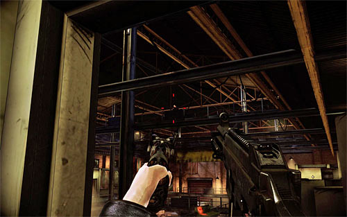 After overpowering the first fuse, new enemies will appear in the warehouse - Vendettas campaign - hints - p. 1 - Vendettas - The Darkness II - Game Guide and Walkthrough