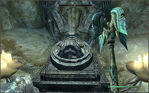 Enter the new chamber and walk to the other end, finding and interactive handle (screen above) - Glory of the Dead - p. 2 - The Companions quests - The Elder Scrolls V: Skyrim Game Guide