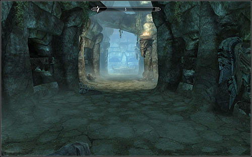 After securing the tomb, choose eastern corridor (screen above), preparing to fight more ghosts - Glory of the Dead - p. 2 - The Companions quests - The Elder Scrolls V: Skyrim Game Guide