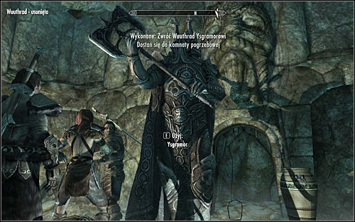 Move to the Ysgramor statue located in the central part of the chamber and press E to put Wuuthrad in its hands (screen above) - Glory of the Dead - p. 1 - The Companions quests - The Elder Scrolls V: Skyrim Game Guide
