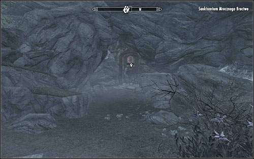 An entrance to the Dark Brotherhood hideout is hidden between rocks (screen above), but you shouldnt have any problems with finding it - Destroy the Dark Brotherhood - The Dark Brotherhood quests - The Elder Scrolls V: Skyrim Game Guide