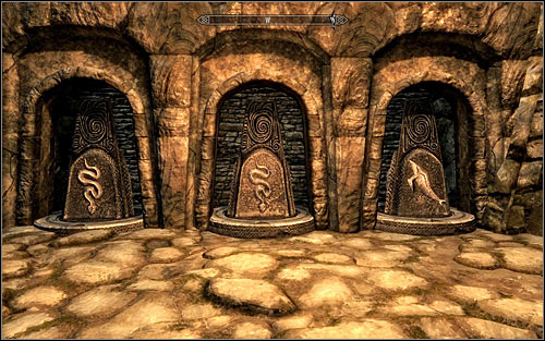 Go to the room with the dead Bandit and turn left - Heading to Bleak Falls Barrow | Bleak Falls Barrow - Bleak Falls Barrow - The Elder Scrolls V: Skyrim Game Guide