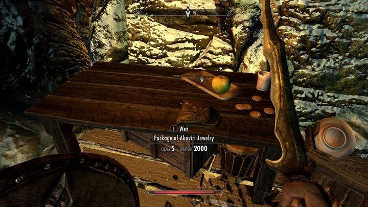 The stolen jewelry is found on the table. - Absent Antiquity | Quests in the game - Quests in the game - The Elder Scrolls V: Skyrim Game Guide