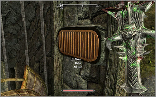 Find the cage on the right wall (screen above) - Pieces of the Past - p. 1 - Daedric quests - The Elder Scrolls V: Skyrim Game Guide