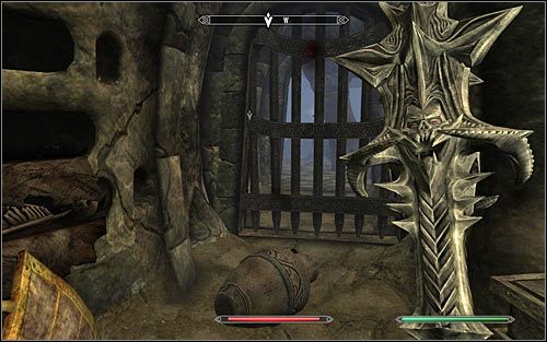 Head inside the big catacombs room - Evil In Waiting | Side quests - Side quests - The Elder Scrolls V: Skyrim Game Guide