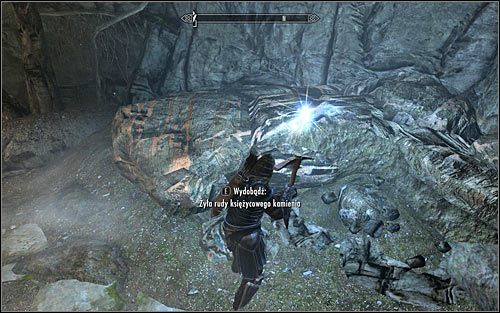 Once you have at least one pickaxe and youve chosen it as an active weapon you can proceed with the mining and this is achieved by interacting with an ore vein (screen above) thats not used at the moment by anyone else - Mining and smelting | Crafting - Crafting - The Elder Scrolls V: Skyrim Game Guide