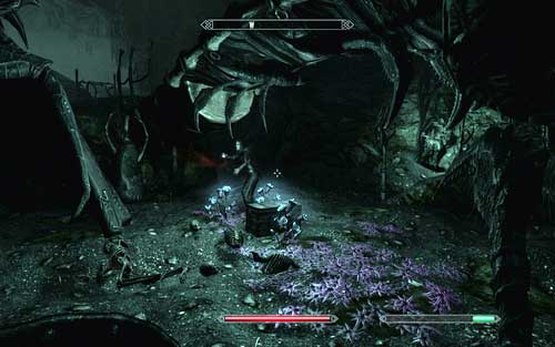 Soon you should reach a treasure chest - Touching The Sky - p. 1 - Vampire Lord path - The Elder Scrolls V: Skyrim - Dawnguard - Game Guide and Walkthrough