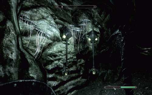 When you reach an intersection, choose the path left and avoid the trap set in the corridor - Touching The Sky - p. 1 - Dawnguard path - The Elder Scrolls V: Skyrim - Dawnguard - Game Guide and Walkthrough