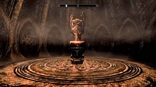 At the end you will find a peculiar round room with a pedestal in the middle - Skyrim Dragonborn: Find the source of Miraaks power - Skyrim Dragonborn: Main story mode - The Temple of Miraak - The Elder Scrolls V: Skyrim - Dragonborn Game Guide