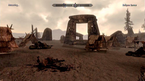 Once you reach Kolbjorn Barrow, you will come across traces of a battle - Skyrim Dragonborn: Unearthed - Skyrim Dragonborn: Side missions - Kolbjorn Barrow - The Elder Scrolls V: Skyrim - Dragonborn Game Guide