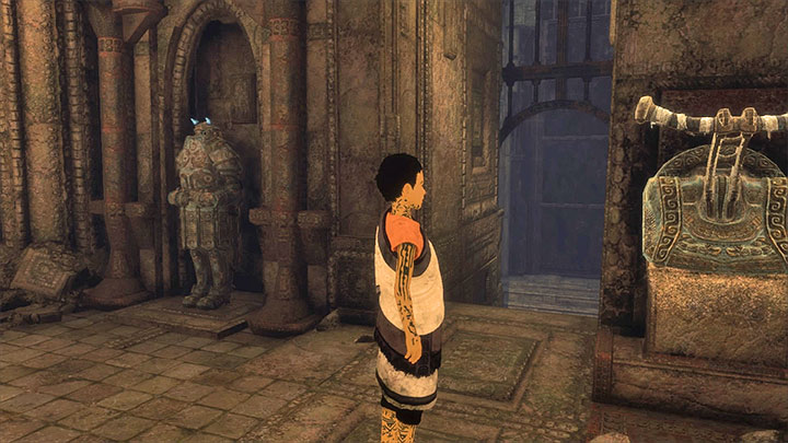 The knight will come to life after you pull the lever - Lift the grate that Tricos tail is caught in | Walkthrough - Walkthrough - The Last Guardian Game Guide
