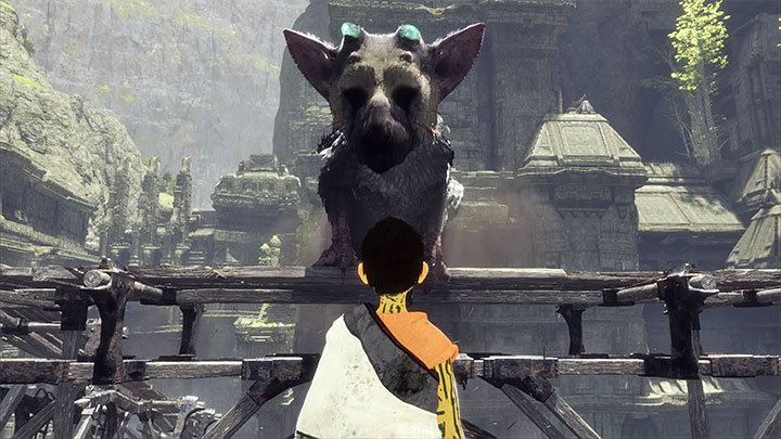2 - Walk over the big scaffolding | Walkthrough - Walkthrough - The Last Guardian Game Guide