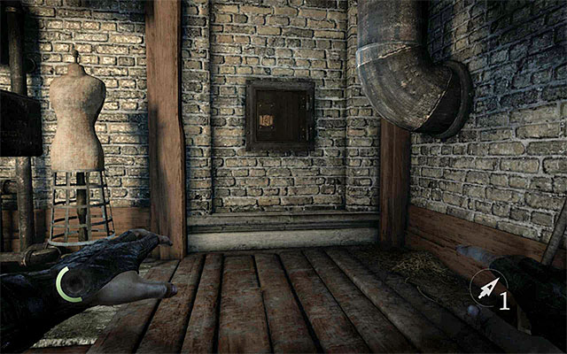 In the cellar, you will find a Pocket Portrait - 4G, an Ink Bottle - 3G, a Hand Mirror - 8G, Scissors - 5G, a Turquoise Brooch - 25G and a book (Ector Client Jobs - Alfonsos Workbook) - Hand Tailored - Client Jobs - Ector - Thief - Game Guide and Walkthrough