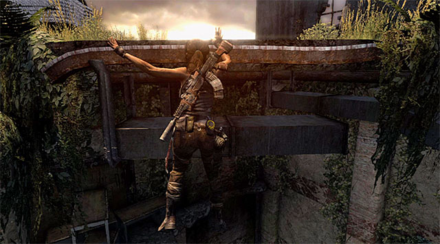 Move right along the edges until you can pull up - Reach the Endurance Wreck (part 2) | 22: Gone Missing Walkthrough - 22: Gone Missing | Walkthrough - Tomb Raider Game Guide