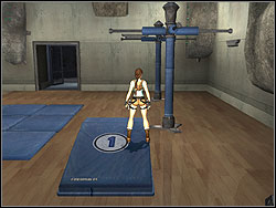 Jump from pad number 1 to the nearby windlass and then on the ledge in the wall - The Croft Manor 2 | The Croft Manor - training mission - The Croft Manor - training mission - Tomb Raider: Anniversary Game Guide & Walkthrough