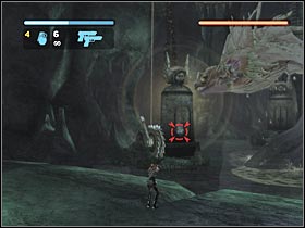 Now you must QUICKLY holster your weapons - England - part IV | England - King Arthurs Tomb - England - King Arthurs Tomb - Tomb Raider: Legend Game Guide & Walkthrough